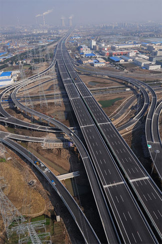 上海S32高速公路年底建成通車(chē)