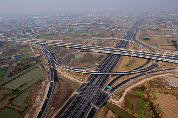 上海S32高速公路年底建成通車(chē)