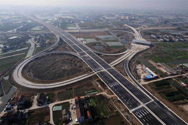 上海S32高速公路年底建成通車(chē)