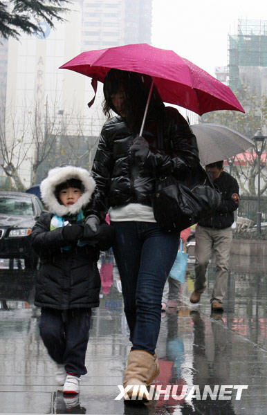 上海迎來今冬最明顯降雪 日最低氣溫將跌破“冰點”