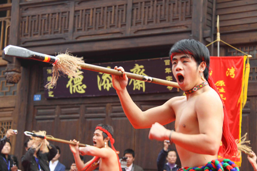 海峽兩岸民間藝術(shù)嘉年華架起文化交流新平臺