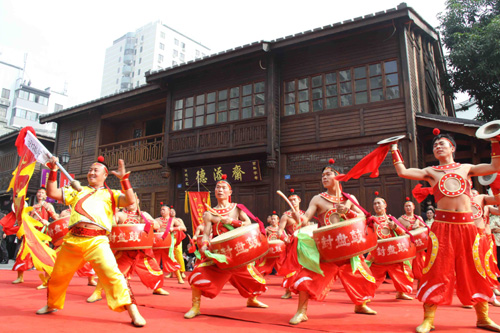 海峽兩岸民間藝術(shù)嘉年華架起文化交流新平臺