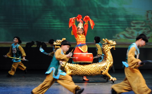 大陸和平小天使在臺(tái)舉行專場(chǎng)演出