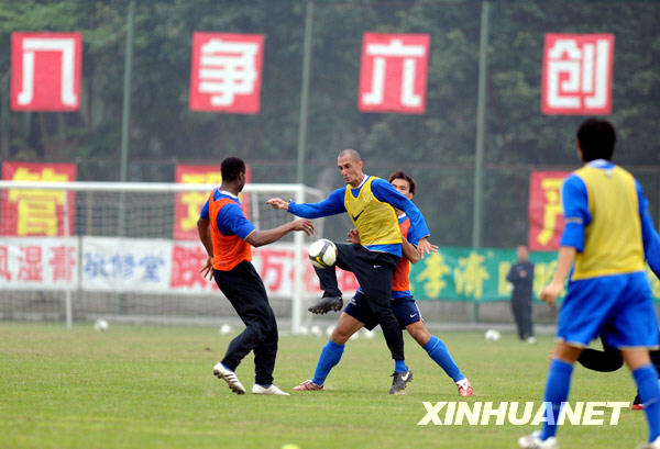 中國足協(xié)宣布對涉假三支俱樂部的處罰決定
