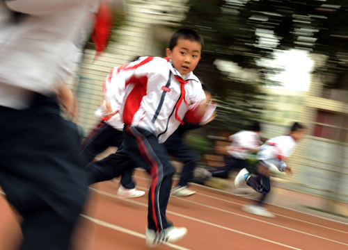 十萬外來工子女晉江喜上學(xué)