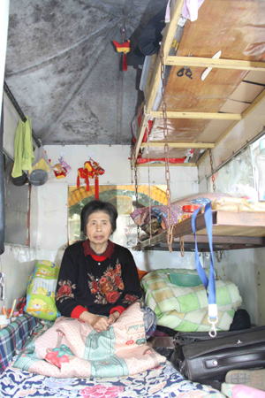 親兄弟千里載母徒步四千公里欲赴臺環(huán)島游