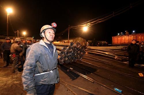 山西王家?guī)X礦難被困人數(shù)確定為153人