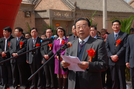 知名企業(yè)家程道興捐資數(shù)千萬(wàn)元建設(shè)新農(nóng)村