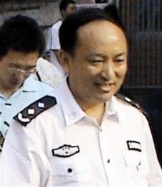 重慶北碚區(qū)原公安局長(zhǎng)被控受賄 曾保護(hù)賣(mài)淫活動(dòng)