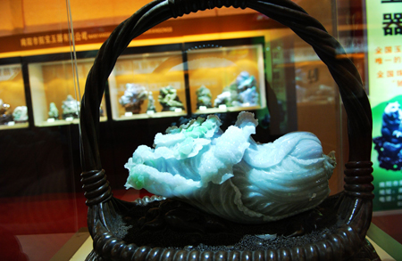 玉雕精品亮相河南南陽(yáng)玉雕節(jié)
