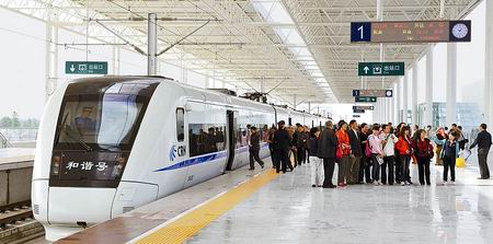 四川速度造就四川奇跡――都江堰高鐵建設(shè)紀實