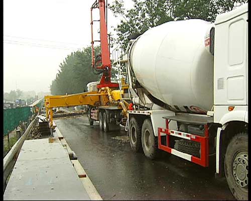 京張高速被稱造價30億停車場 堵車已影響工農(nóng)業(yè)