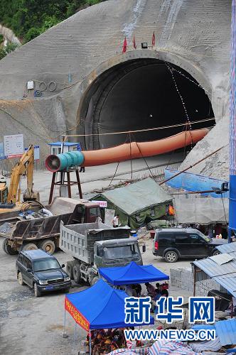 廣西賓陽坍塌事故隧道再次塌方 救援工作受阻
