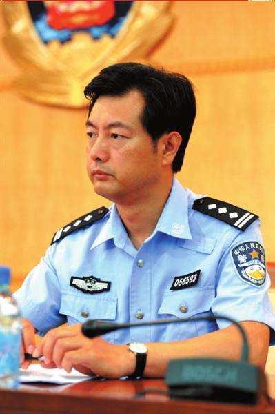 北京警方首批新聞發(fā)言人亮相 3人均為直屬總隊副總隊長(圖)