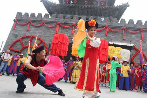 第二屆關(guān)東民俗文化節(jié)在沈陽(yáng)舉行（圖）