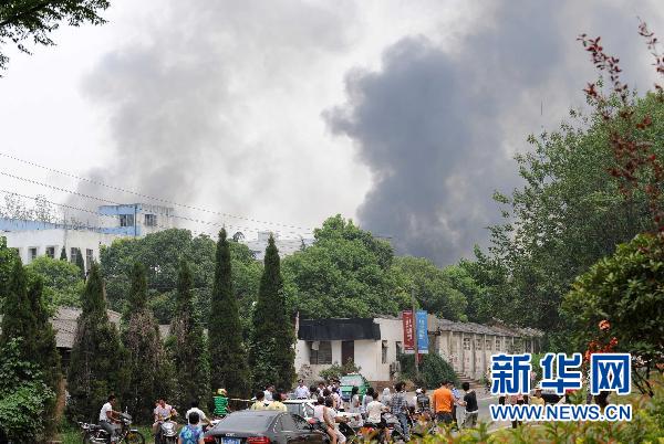 10時10分南京市一工廠發(fā)生爆炸 死傷人數(shù)不明