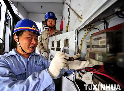 天津力保“三伏天”高負(fù)荷用電
