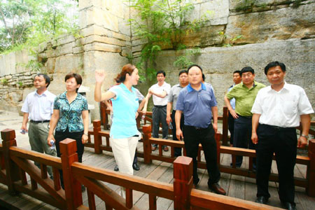 江蘇省灌南縣黨政考察團(tuán)到全國百強(qiáng)縣市永城市考察