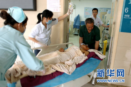 濟(jì)南三天熱死多名戶(hù)外勞動(dòng)者 高溫保護(hù)成空談