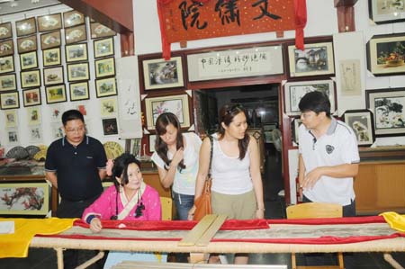 《中國(guó)日?qǐng)?bào)》記者探訪河南 美景如畫惹人醉