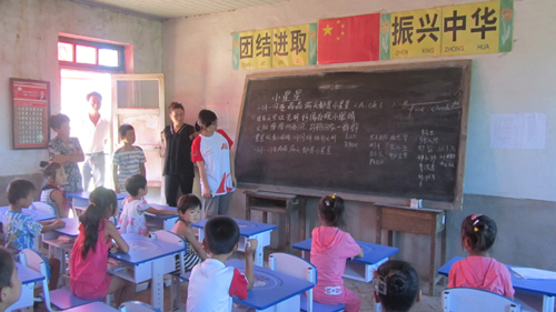 把環(huán)保的種子撒進(jìn)孩子心里