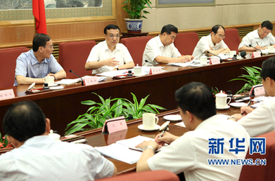 李克強(qiáng)：要做好問題乳粉清查和銷毀工作 鏟除隱患