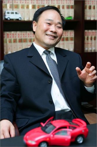 吉利集團(tuán)總裁李書(shū)福“打算在網(wǎng)上賣(mài)車(chē)”