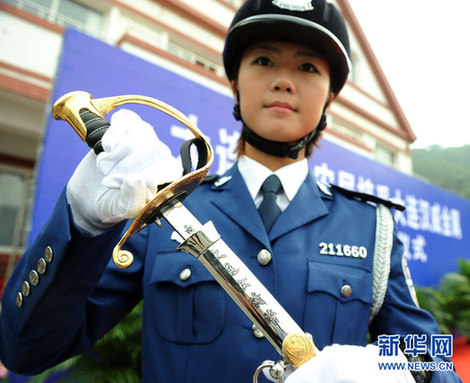 大連女騎警：橫刀立馬展英姿