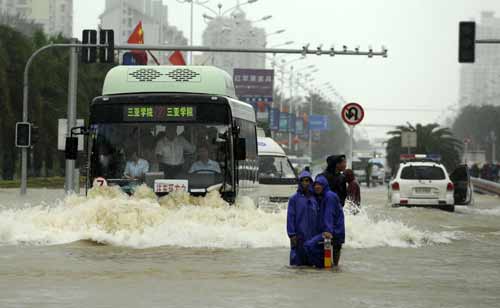 海南強降雨已安全轉(zhuǎn)移64000多人