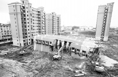 建筑業(yè)人士自曝住房質(zhì)量?jī)?nèi)幕 監(jiān)理形同虛設(shè)(圖)