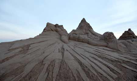 聚焦山東半島藍色經(jīng)濟區(qū)感受蓬勃生機
