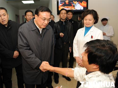 李克強(qiáng)在天津考察
