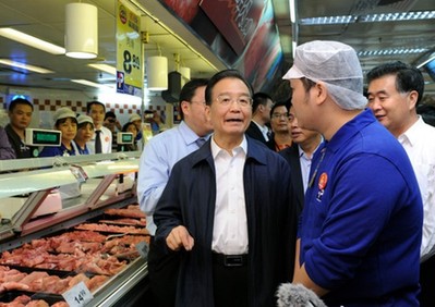 溫家寶赴廣州珠?？疾炝私饨?jīng)濟(jì)社會(huì)發(fā)展情況
