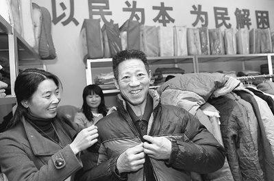 物價補貼應(yīng)該怎么補（民生三問）