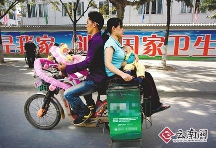 電動(dòng)車頻繁上演“七宗罪” 網(wǎng)友戲稱“特權(quán)車”