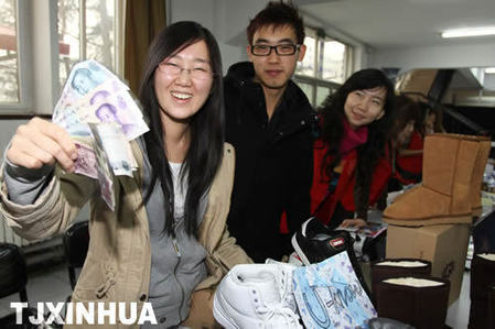“孵化創(chuàng)業(yè)夢(mèng)想”首個(gè)大學(xué)生創(chuàng)業(yè)街開張納客