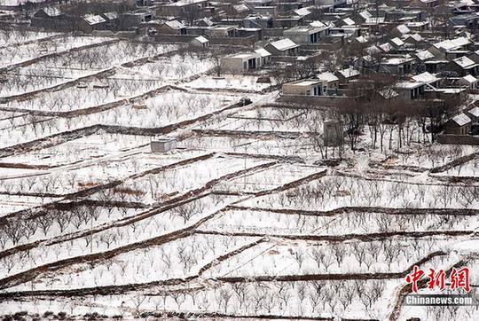 中國大部分地區(qū)普遍降溫 迎來降雪天氣