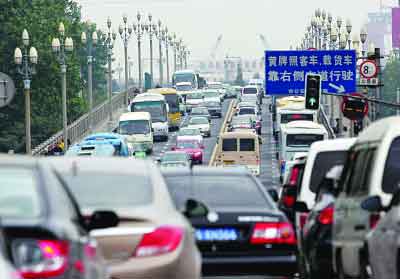 南京長(zhǎng)江隧道年票價(jià)格4800元 市民稱走不起