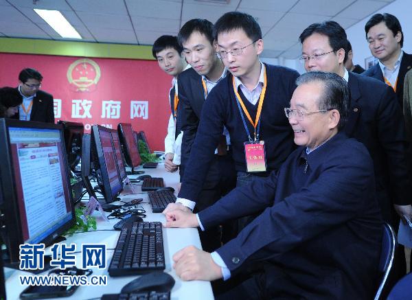 中國“十二五”經(jīng)濟增長預(yù)期目標(biāo)擬調(diào)低至年均7%