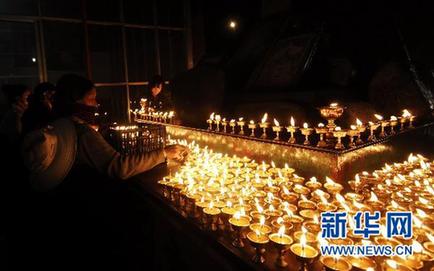 玉樹(shù)地震一周年祭