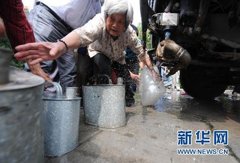 杭州余杭區(qū)水源受污染 部分地區(qū)供水停止、學(xué)校停課