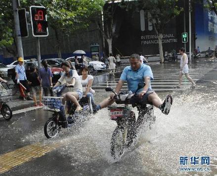 近期華北東北等地暴雨洪澇風(fēng)雹災(zāi)害造成57人死亡失蹤