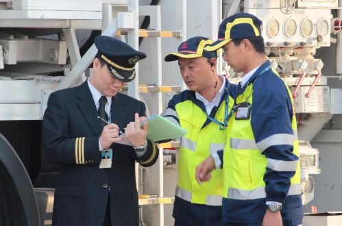 中國首次客機(jī)航空生物燃料試飛成功
