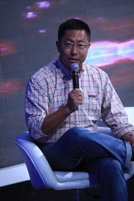 李陽再次家暴！妻子曝光照片