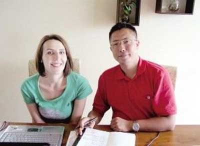 李陽再次家暴！妻子曝光照片