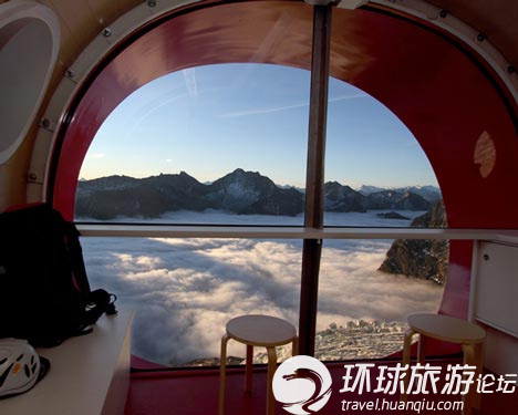 阿爾卑斯山頂?shù)膽铱章灭^ 你敢住嗎？