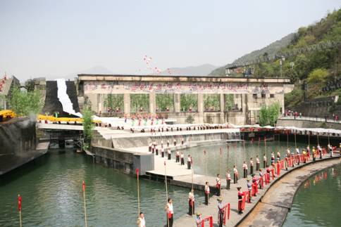 2012年中國(guó)都江堰清明放水節(jié)隆重開(kāi)幕