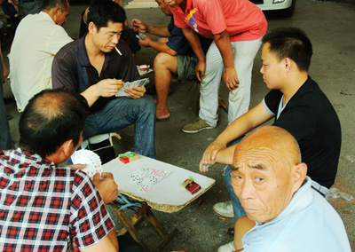 探訪鄭州二馬路勞務(wù)市場(chǎng)(組圖）