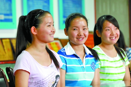 安徽三胞胎姐妹考入同一大學(xué)同一專業(yè)