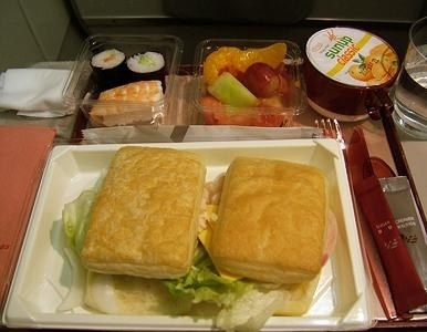 飛機餐也美味 實拍各國航空公司美味飛機餐